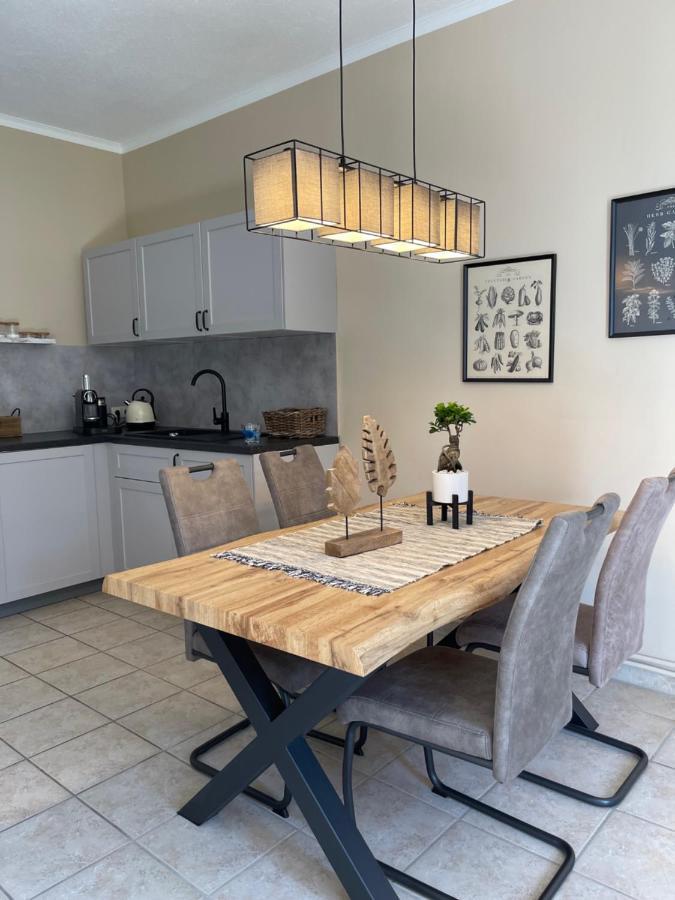Naturnahes, Neu Moebl.Apartment, Hundefreundlich Neu Gaarz Eksteriør bilde